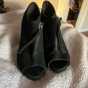 Torrid peep toe heels